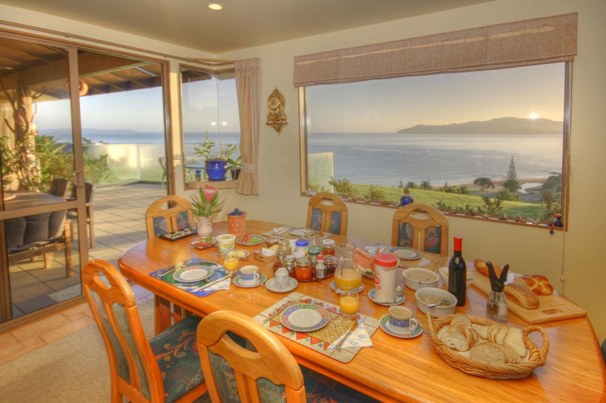 Carneval Ocean View Bed and Breakfast Taipa Εξωτερικό φωτογραφία